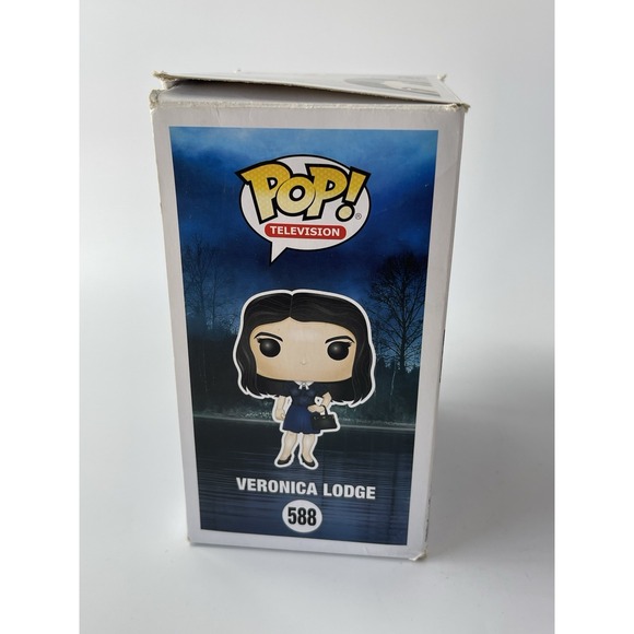 Funko Pop! Riverdale #590, #588, #586, #587  Lot Of 4 Hot Topic Exclusive Pre-Re - Picture 7 of 16